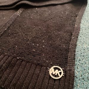 Black Michael Kors Sequin Winter Scarf NWT